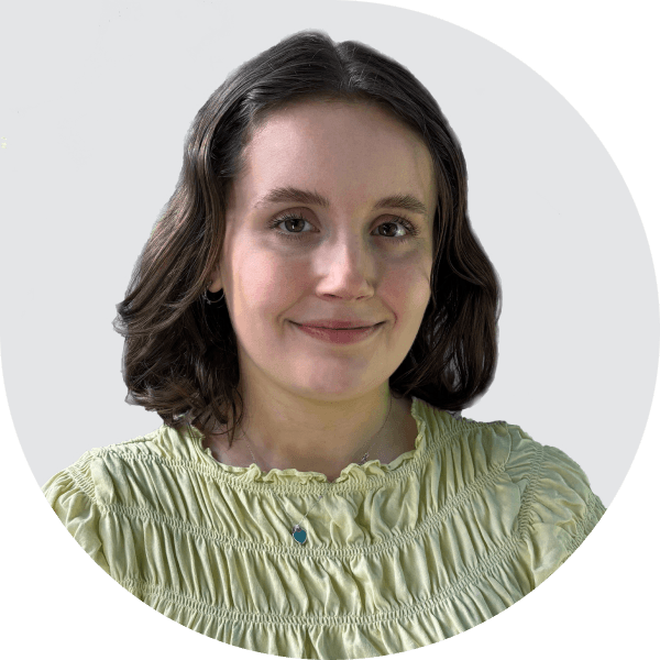 Headshot of Julia Sheehan, Product Analyst at Fire.